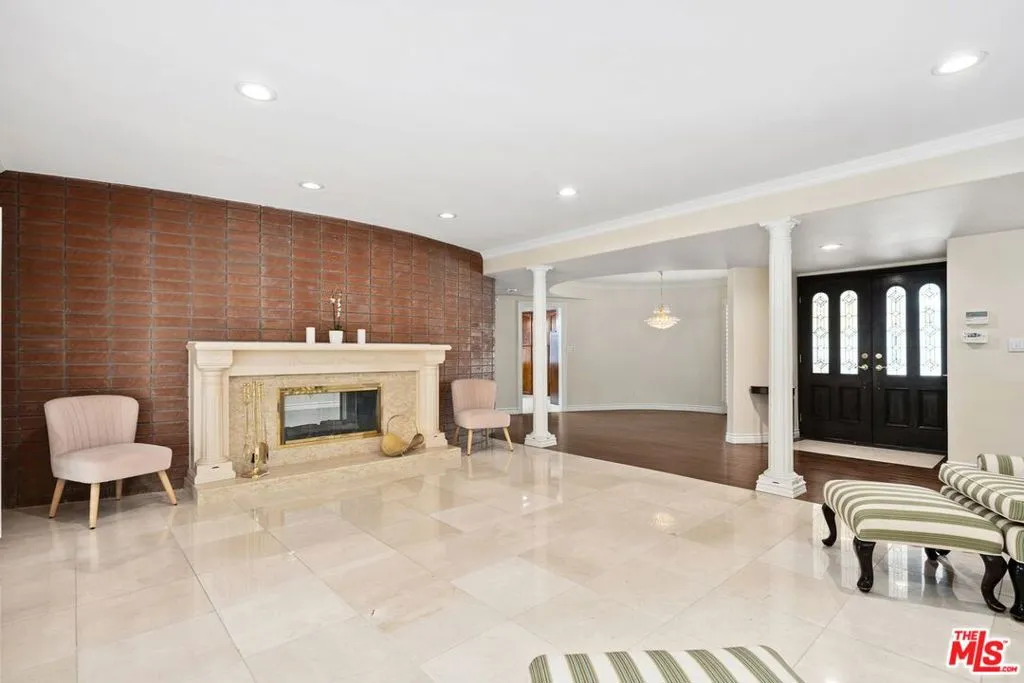 6636 Wooster Avenue, Los Angeles, California 90056 home-pic-8